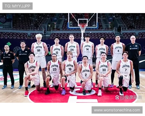 中国男篮开局首节落后日本十分